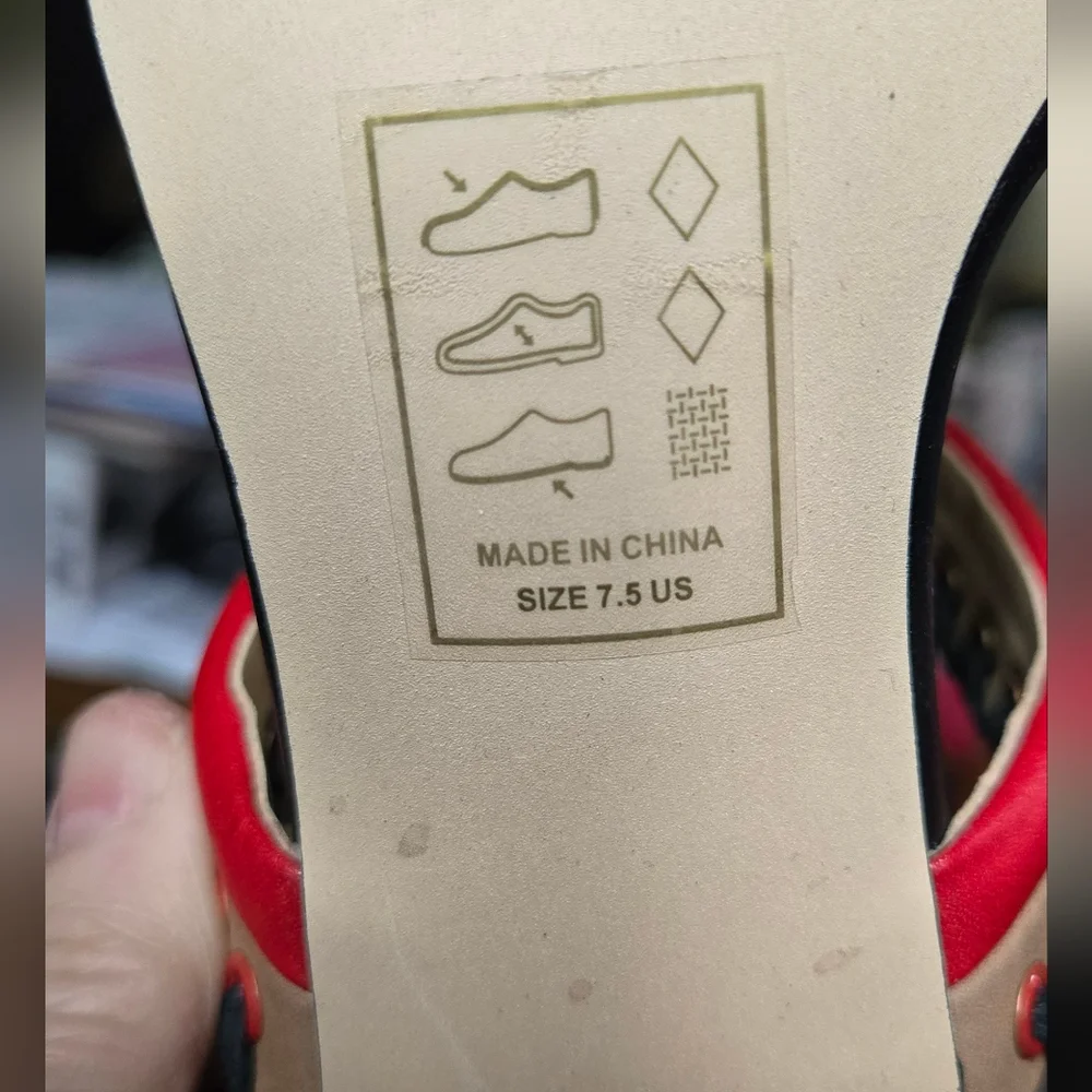 GX by Gwen Stefani GORGEOUS Black & Red Women's Heels sz7.5 - Picture 6 of 7